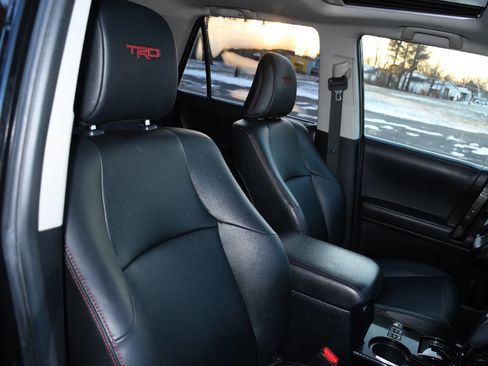 Used 2021 Toyota 4Runner TRD Off-Road Premium image 23