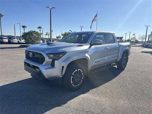 Used 2024 Toyota Tacoma TRD Sport image 8
