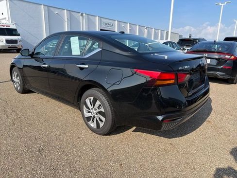 Used 2020 Nissan Altima 2.5 S AWD/4WD image 4