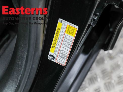 Used 2023 Chevrolet Malibu LT image 34