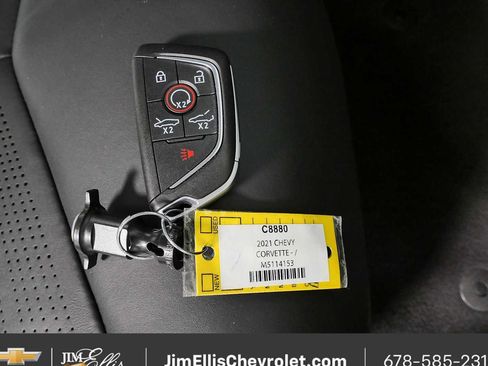 Used 2021 Chevrolet Corvette Stingray Premium Cpe w/ Z51 Performance Package RWD image 22