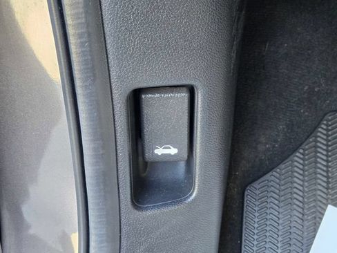 Used 2024 Honda Odyssey Touring image 21