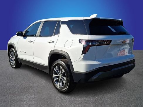 Used 2025 Chevrolet Equinox LT FWD image 5