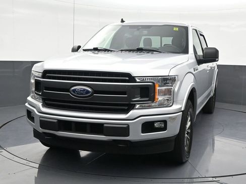Used 2019 Ford F150 XLT w/ Equipment Group 302A Luxury image 9