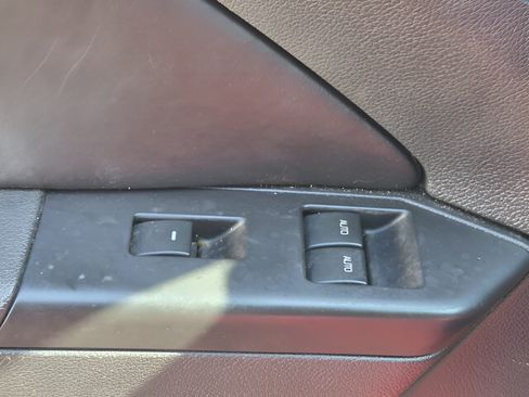 Used 2014 Ford Mustang Convertible w/ Equipment Group 102A RWD image 15