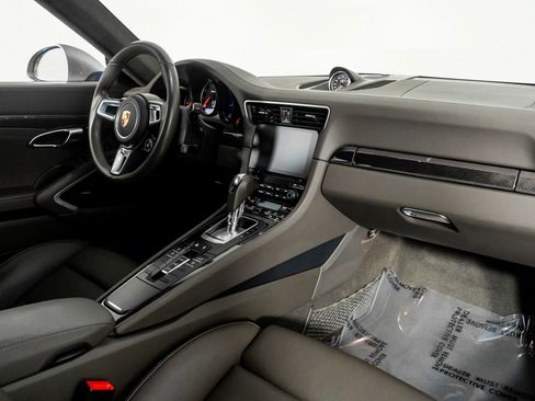 Used 2017 Porsche 911 Turbo S image 46