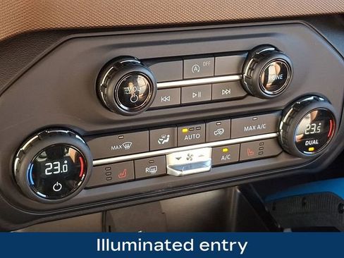 Used 2023 Ford Bronco Outer Banks image 19