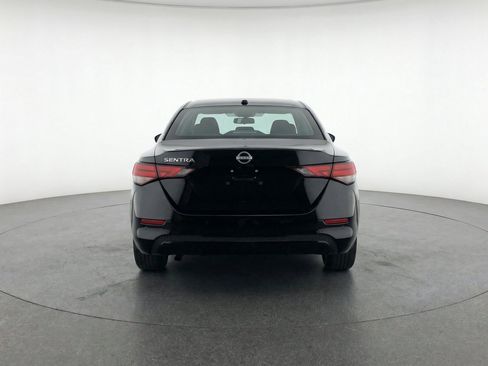 Used 2025 Nissan Sentra SV FWD image 7
