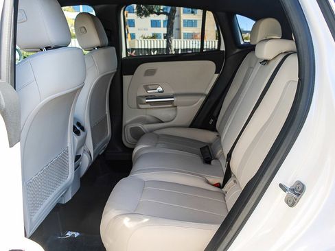 Certified 2025 Mercedes-Benz GLA 250 image 18