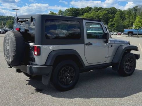 Used 2017 Jeep Wrangler Sport AWD/4WD image 5