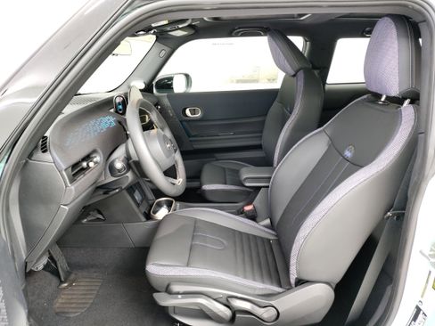 New 2026 MINI Cooper S image 11