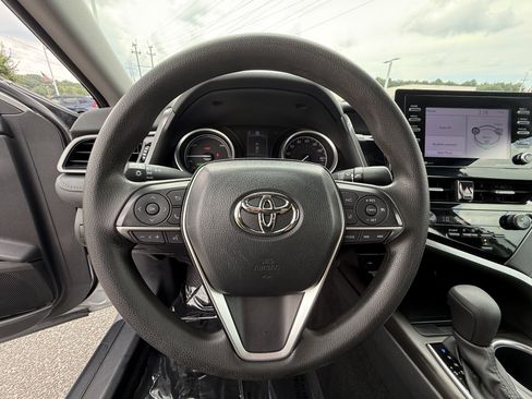 Used 2024 Toyota Camry LE FWD image 10