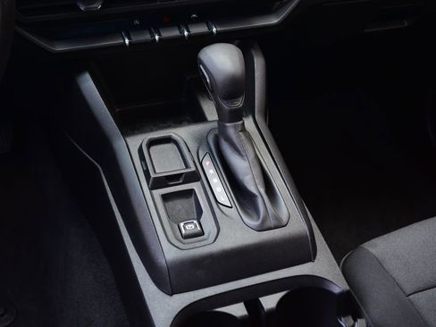 Used 2023 Chevrolet Colorado W/T RWD image 29