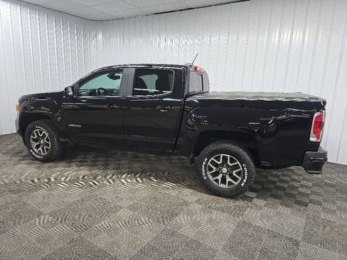 Used 2022 GMC Canyon AT4 w/ Trailering Package AWD/4WD image 4