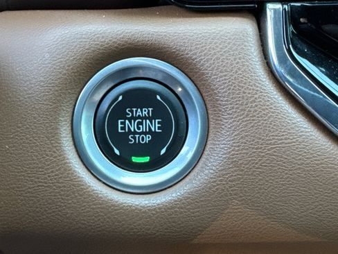 Certified 2024 GMC Canyon AT4 w/ Technology Package image 30