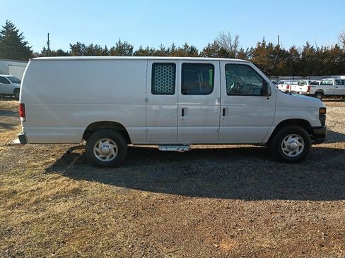 Used 2012 Ford E-350 and Econoline 350 Extended Super Duty w/ PWR Group RWD image 31