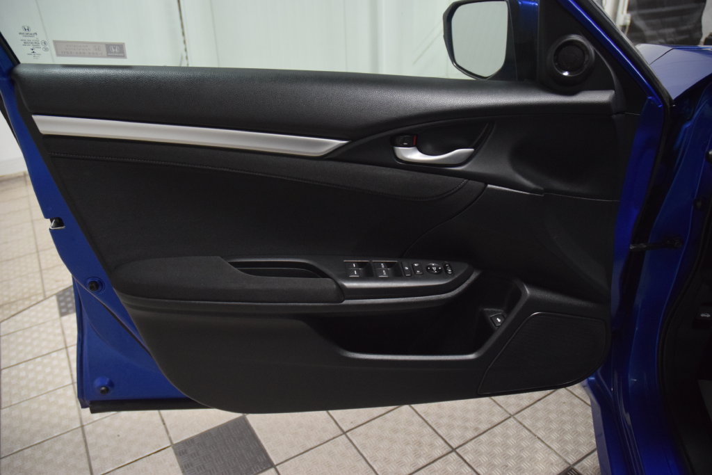 Used 2018 Honda Civic EX image 41