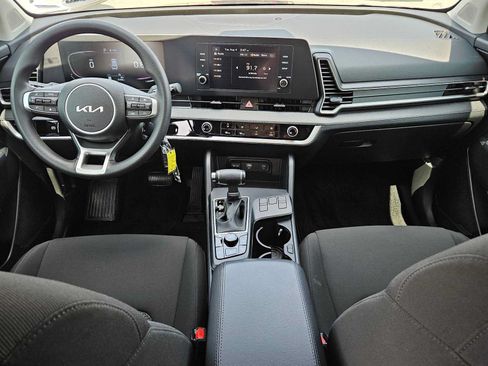 Certified 2024 Kia Sportage LX FWD image 15