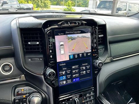 Used 2021 RAM 1500 Limited AWD/4WD image 18