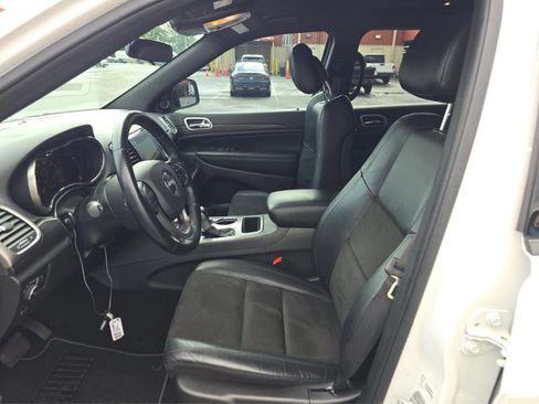 Used 2021 Jeep Grand Cherokee Laredo X AWD/4WD image 8