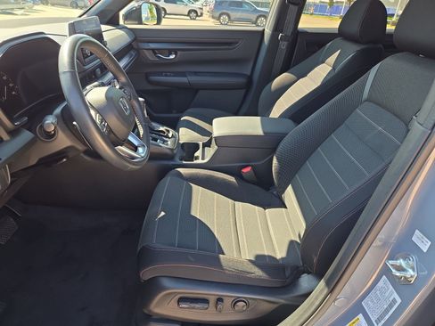Used 2023 Honda CR-V Sport image 14