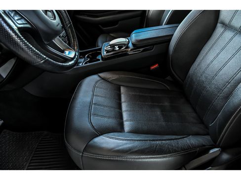 Used 2019 Mercedes-Benz GLE 400 4MATIC image 13