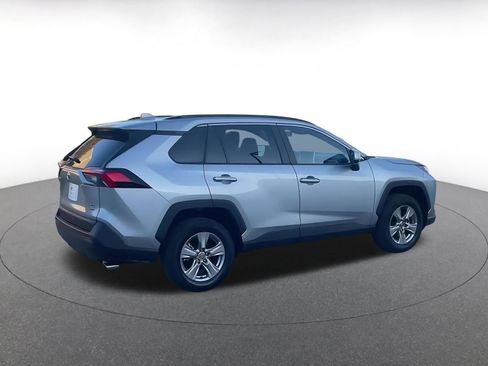 Used 2025 Toyota RAV4 XLE image 15