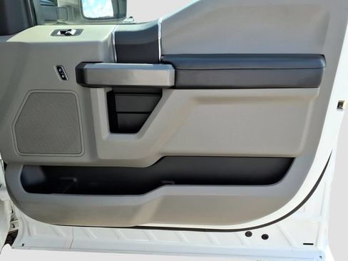 Used 2021 Ford F250 XLT AWD/4WD image 9