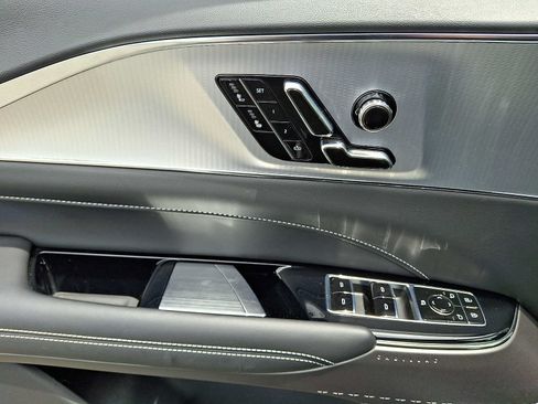 Used 2024 Cadillac Lyriq Tech w/ Driver Assist Package AWD/4WD image 13
