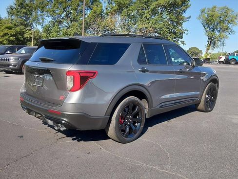 Used 2023 Ford Explorer ST w/ Equipment Group 401A AWD/4WD image 4