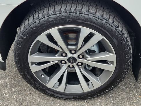 Certified 2020 Ford Expedition Max Platinum AWD/4WD image 9