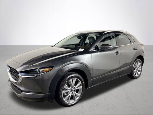 Used 2022 MAZDA CX-30 AWD 2.5 S w/ Premium Package image 2