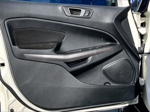 Used 2021 Ford EcoSport SE image 21