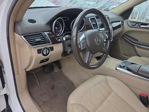 Used 2014 Mercedes-Benz GL 450 4MATIC image 10