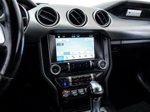 Used 2018 Ford Mustang GT Premium w/ Black Accent Package RWD image 24