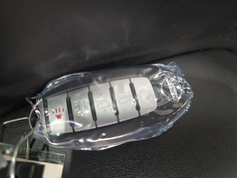 Used 2021 Nissan Sentra SV image 33