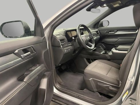 Certified 2025 GMC Terrain Elevation image 13