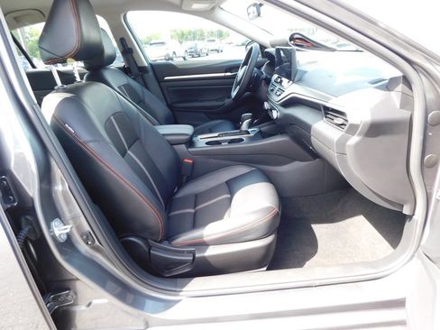 Used 2026 Nissan Altima 2.5 SR FWD image 17