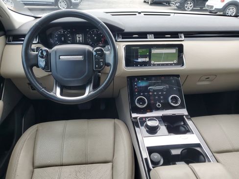 Used 2018 Land Rover Range Rover Velar S image 30