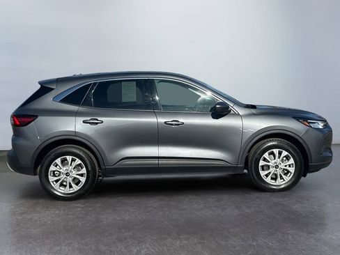 Used 2023 Ford Escape Active w/ Tech Pack #2 image 6