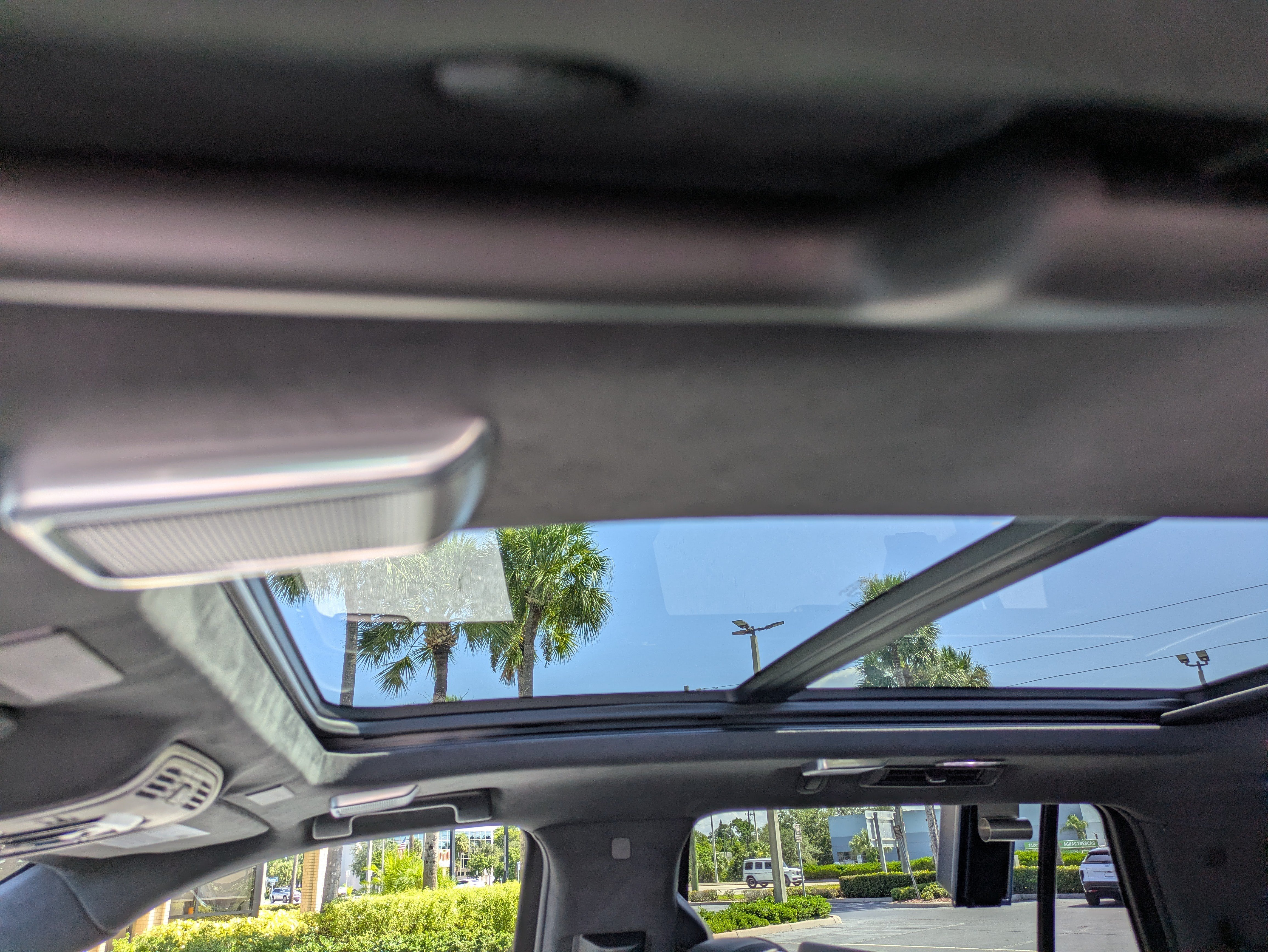 Certified 2025 Cadillac Escalade Sport Platinum w/ LPO, Floor Liner Package AWD/4WD image 20