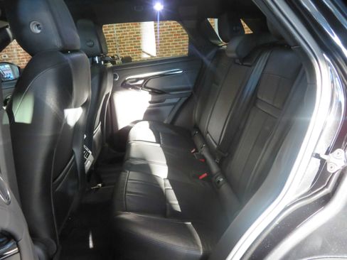 Used 2020 Land Rover Range Rover Evoque SE AWD/4WD image 19