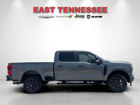 Used 2024 Ford F250 XL w/ STX Appearance Package AWD/4WD image 2