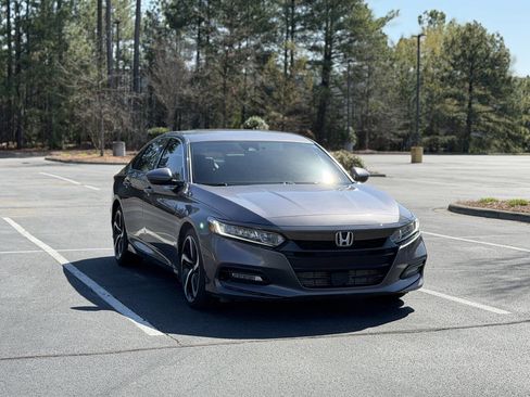 Used 2020 Honda Accord Sport image 1