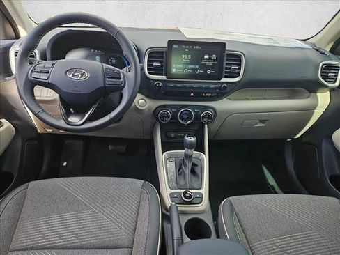 New 2026 Hyundai Venue SEL image 12