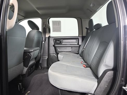 Used 2019 RAM 1500 Express w/ Wheel & Sound Group AWD/4WD image 16