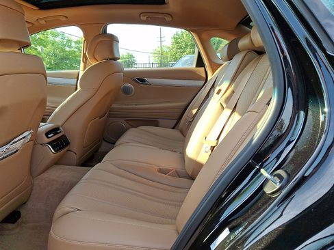 Used 2025 Genesis G80 2.5T Advanced AWD/4WD image 10