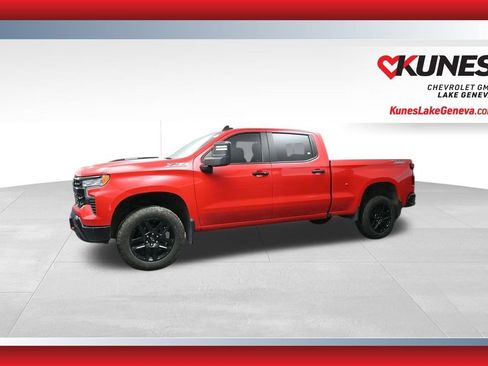 Used 2024 Chevrolet Silverado 1500 LT Trail Boss w/ Convenience Package II AWD/4WD image 7
