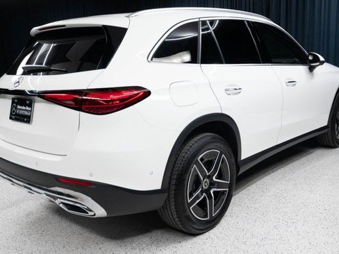 New 2027 Mercedes-Benz GLC 300 image 5
