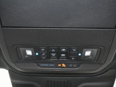 Used 2025 Ford Expedition Platinum w/ Stealth Performance Package image 33